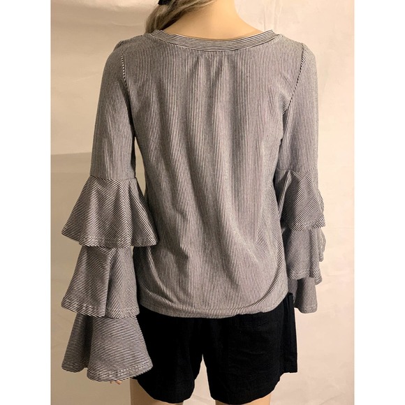 Long sleeve striped blouse with three tier sleeves Women size XS - Picture 3 of 11